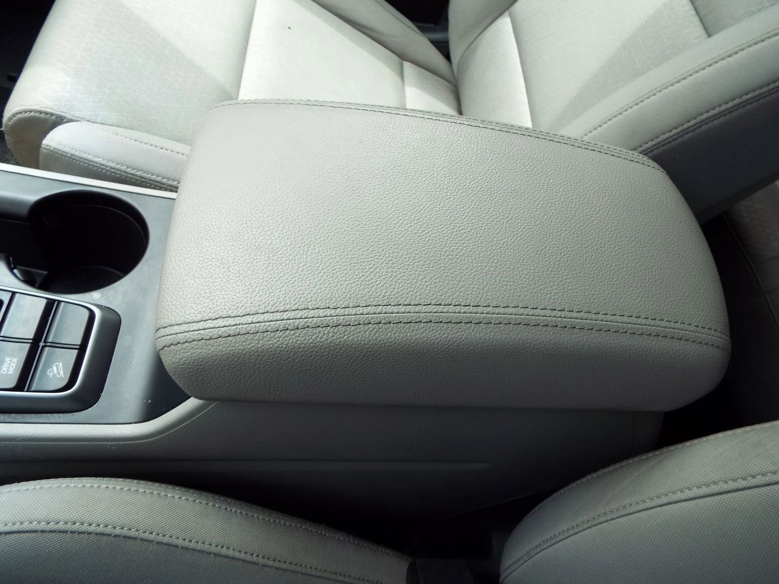 Used 2016 Hyundai Tucson SE image 25