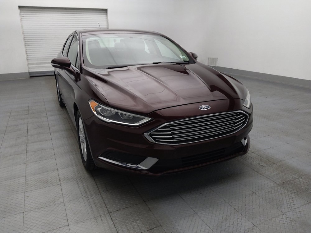 Used 2018 Ford Fusion SE w/ Fusion SE Technology Package FWD image 14