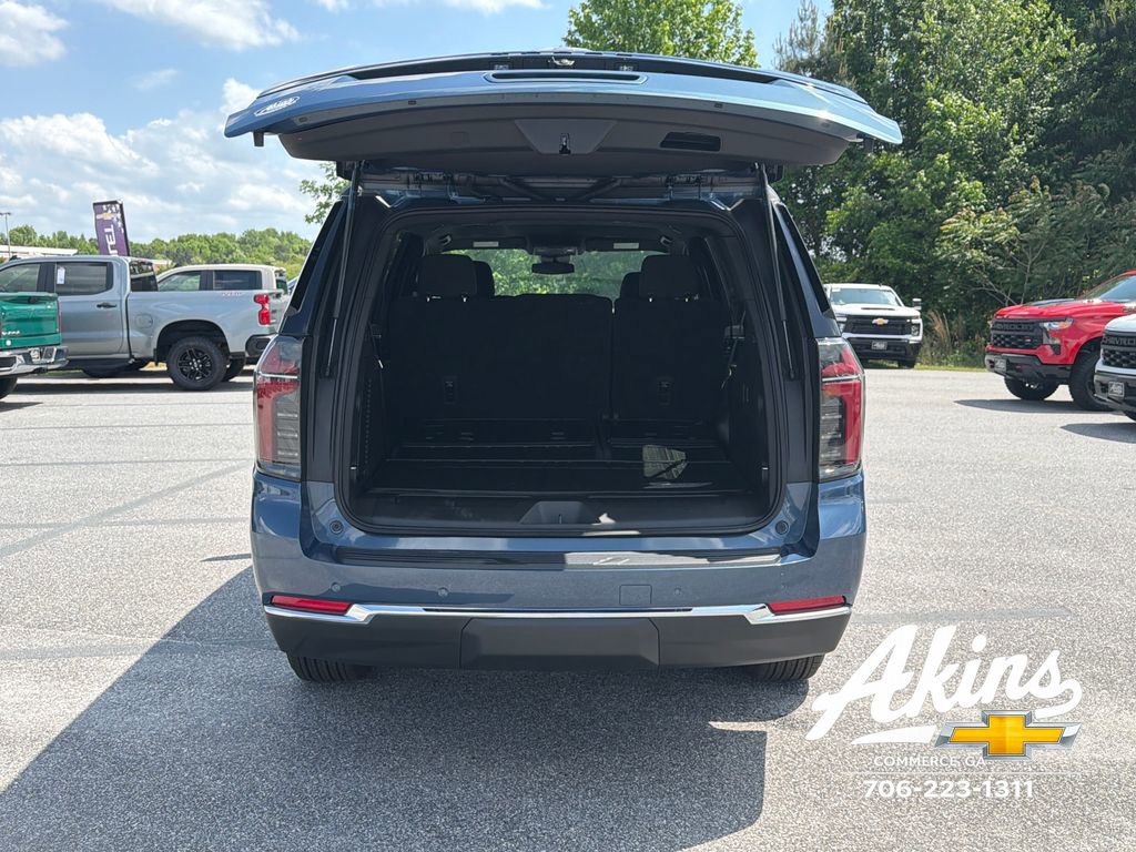 New 2025 Chevrolet Tahoe LS w/ LPO, Dark Essentials Package AWD/4WD image 8