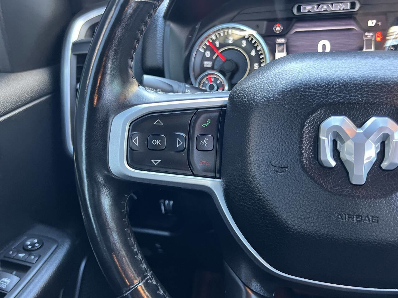 Used 2021 RAM 1500 Big Horn image 25