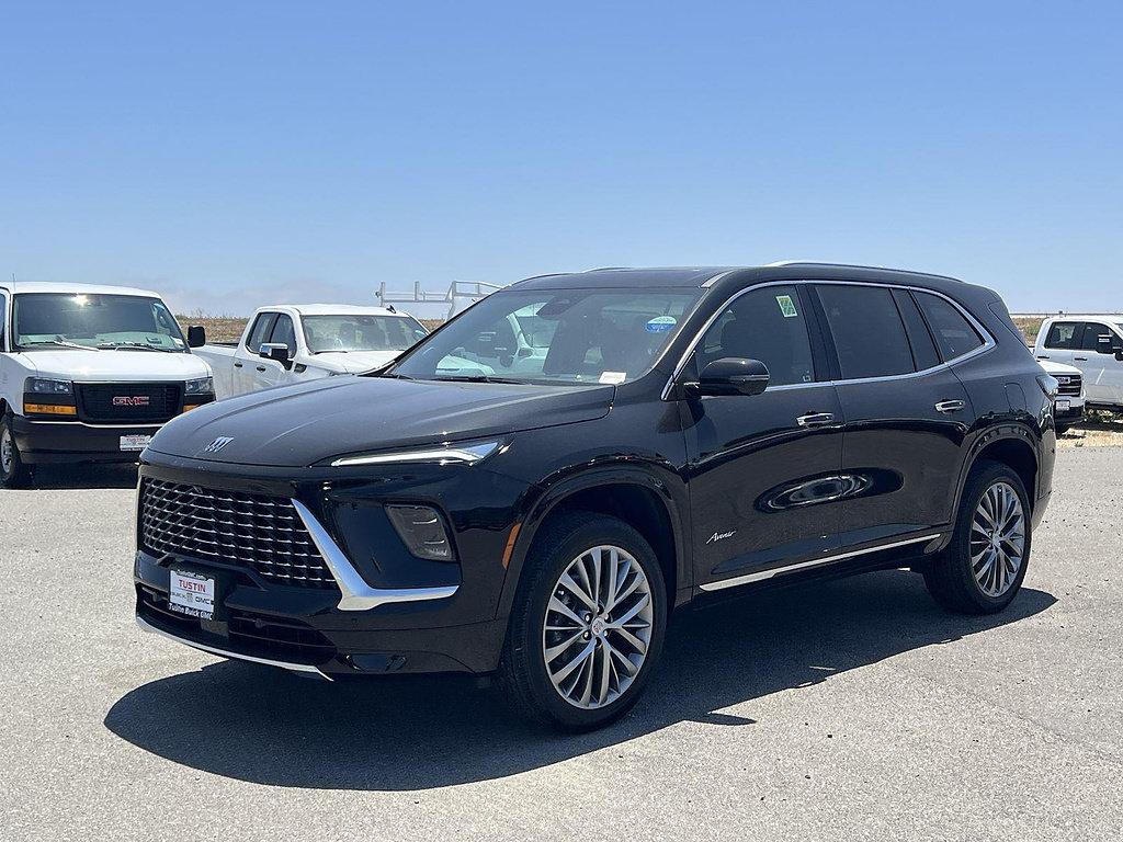 New 2026 Buick Enclave Avenir w/ Super Cruise Package FWD image 7