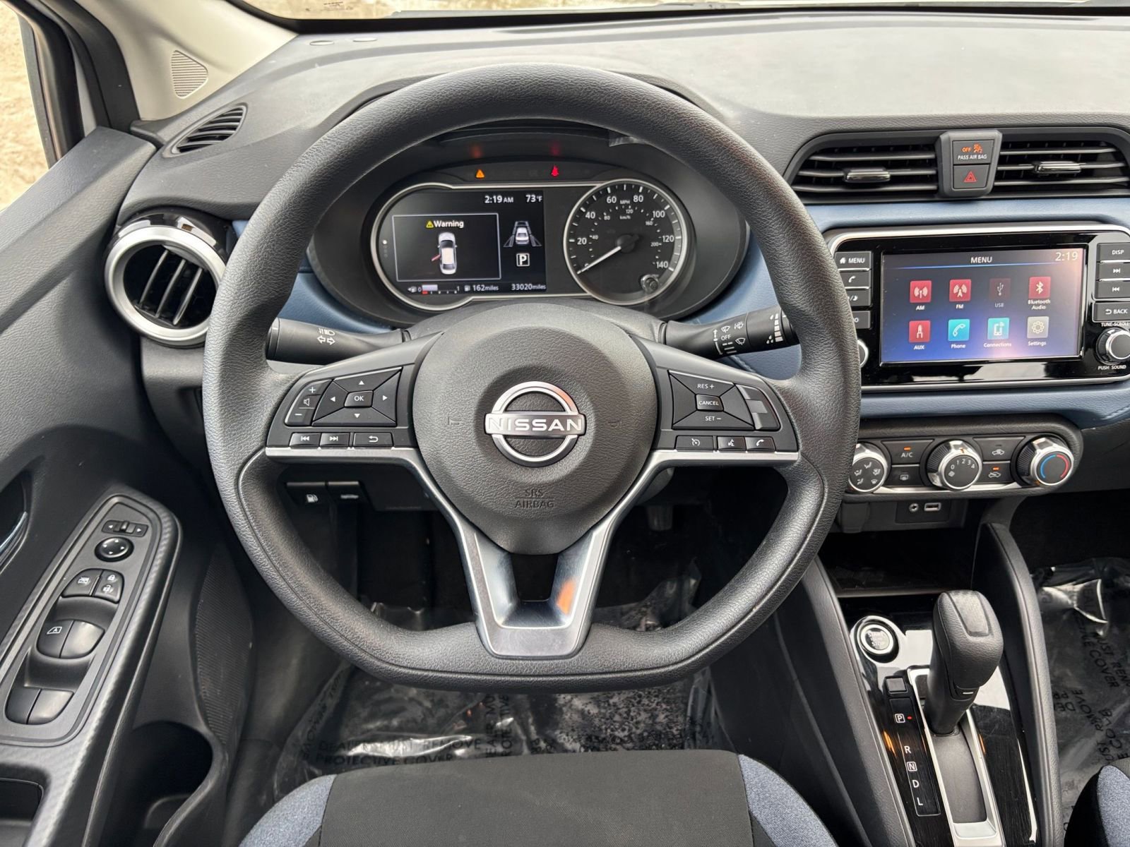 Used 2025 Nissan Versa SV FWD image 32