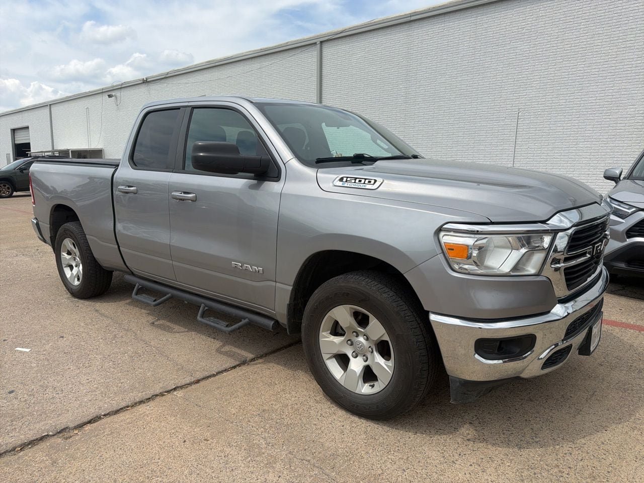 Used 2021 RAM 1500 Big Horn AWD/4WD image 2
