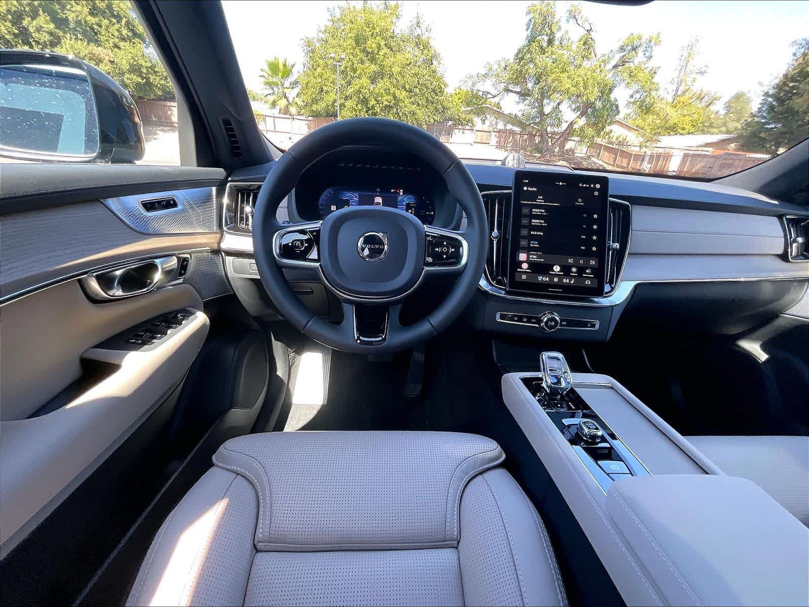 New 2027 Volvo XC90 T8 Ultra AWD/4WD image 15