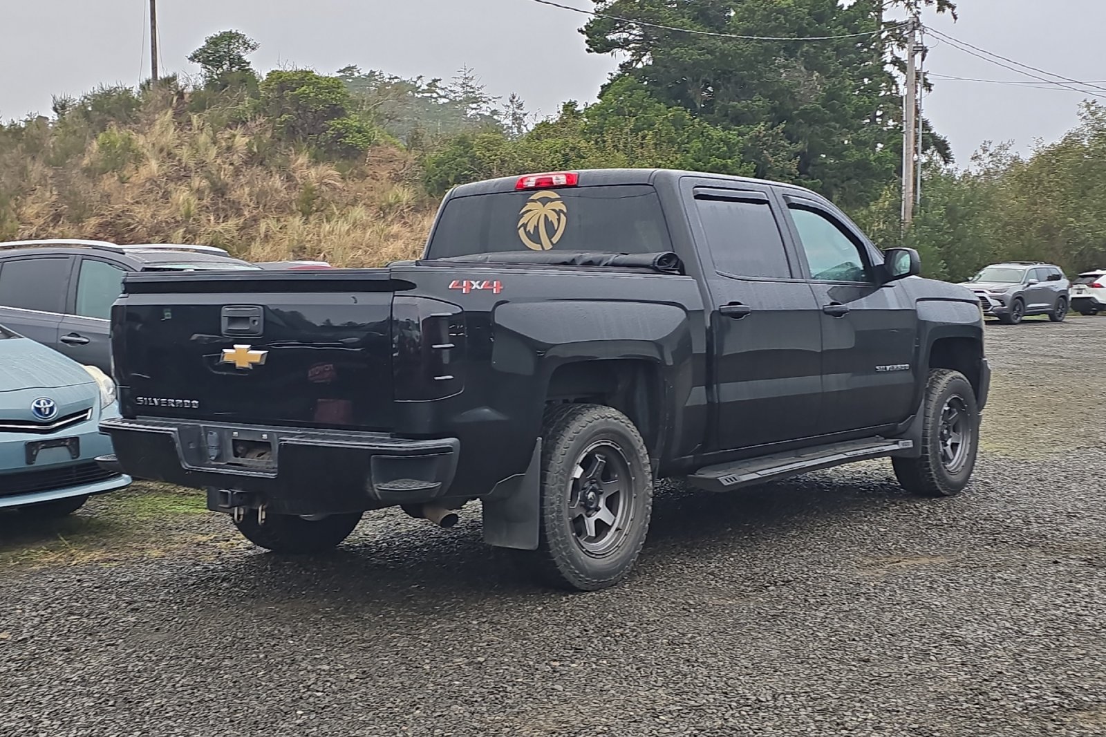 Used 2018 Chevrolet Silverado 1500 Custom w/ Custom Value Package AWD/4WD image 5