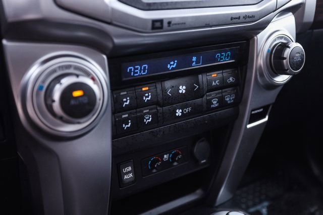 Used 2018 Toyota 4Runner Limited AWD/4WD image 33