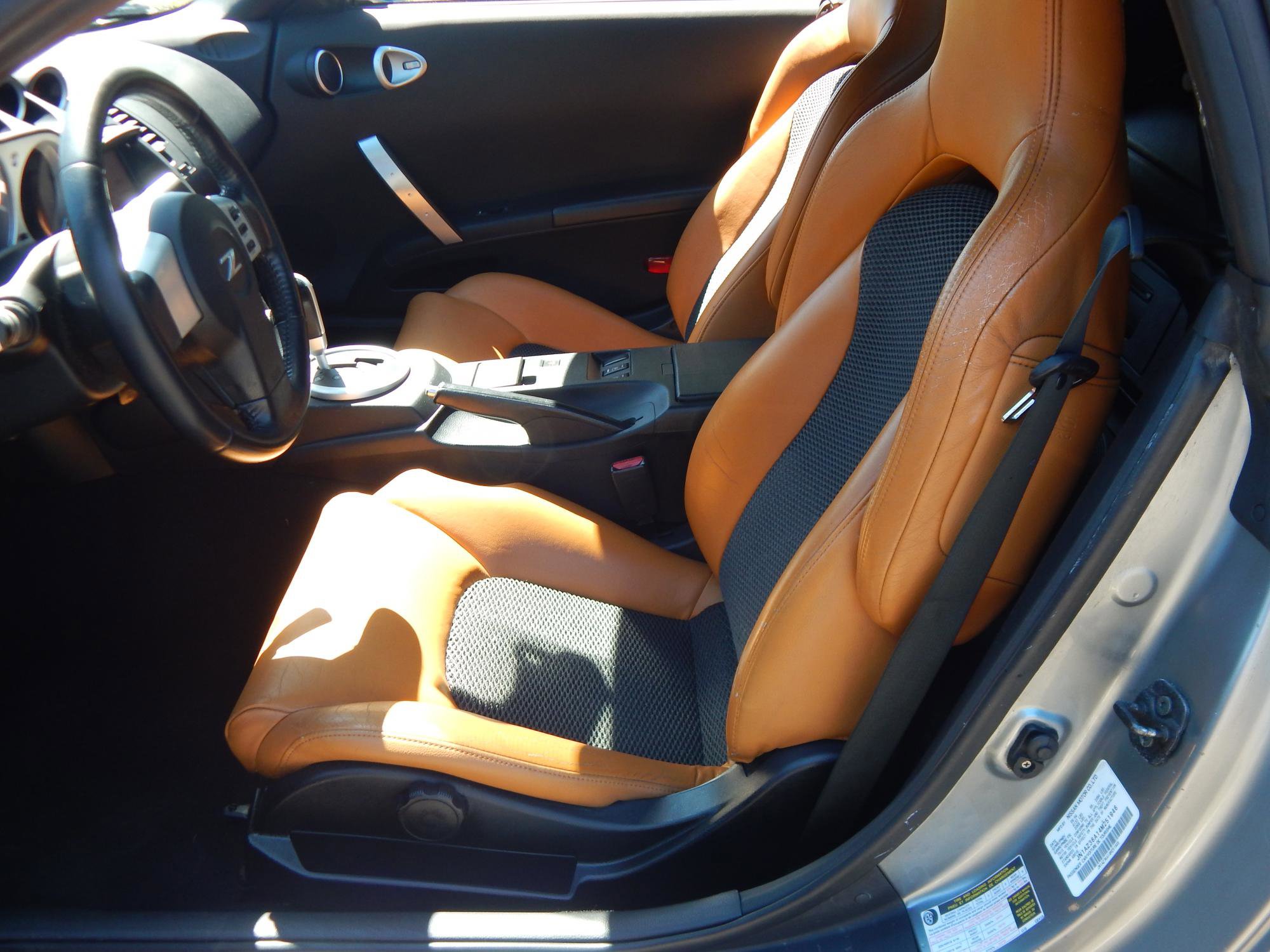 Used 2004 Nissan 350Z Touring image 13