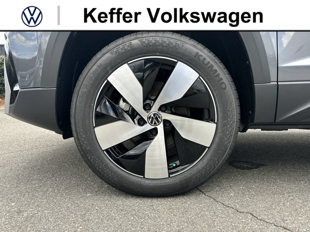 New 2026 Volkswagen Taos S AWD/4WD image 11