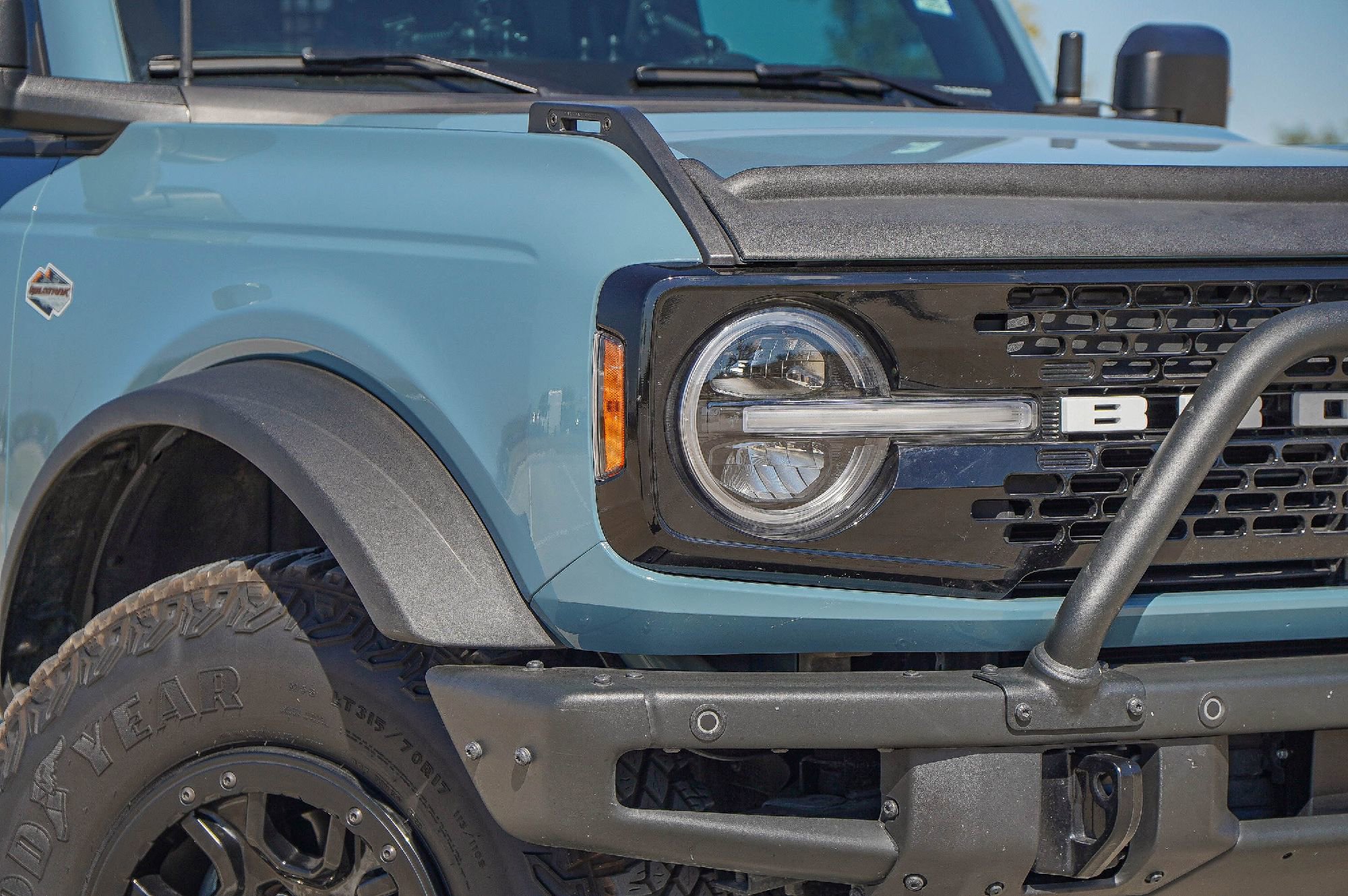 Used 2023 Ford Bronco Wildtrak image 3