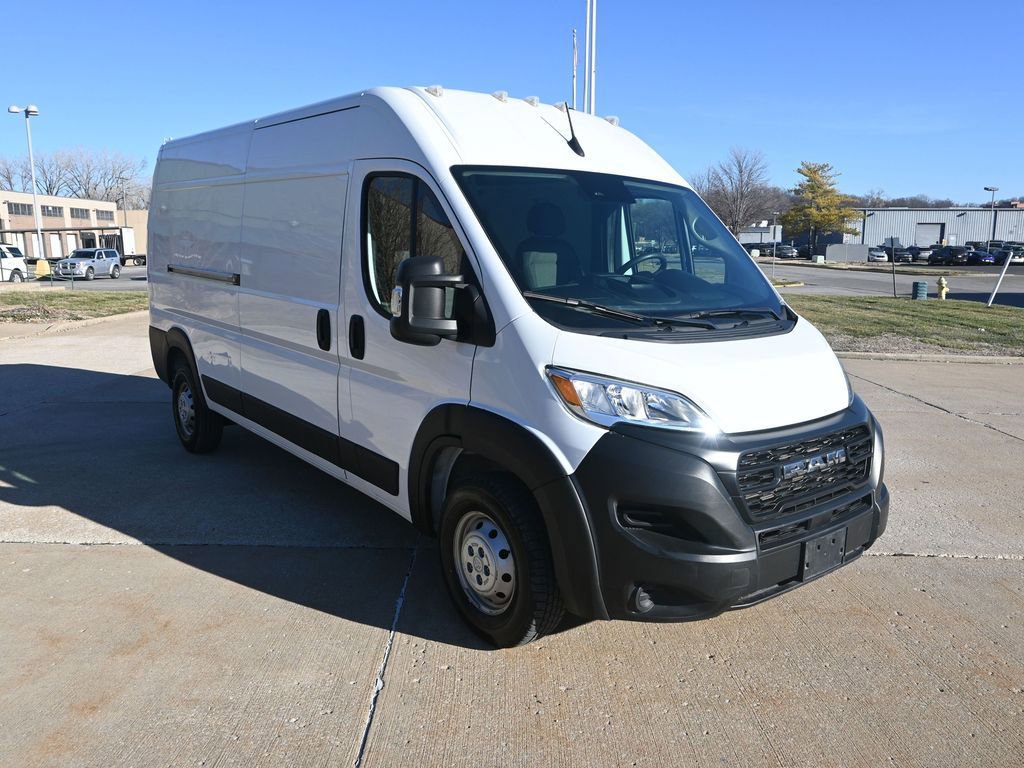 Used 2023 RAM ProMaster 2500 image 9