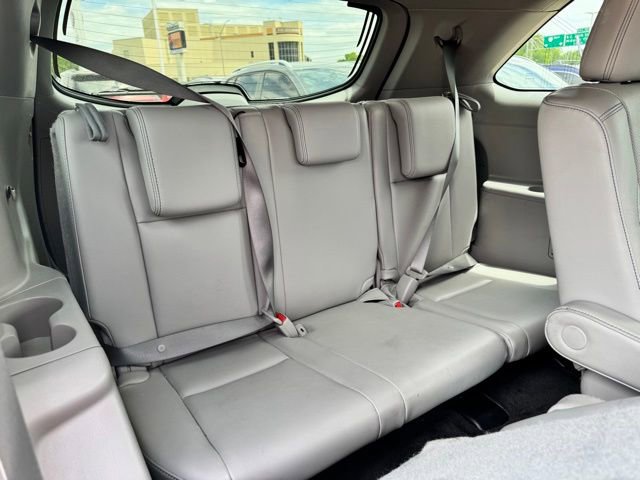 Used 2016 Toyota Highlander Limited AWD/4WD image 30