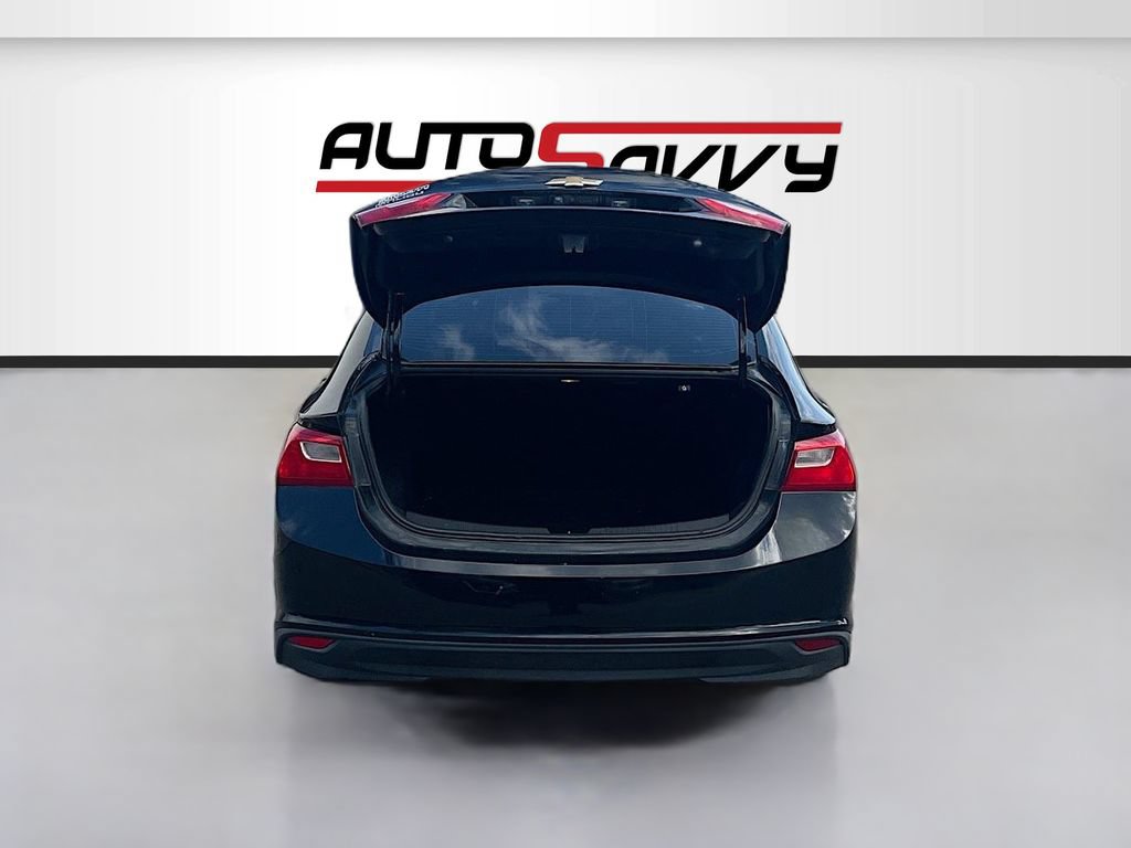 Used 2020 Chevrolet Malibu LS FWD image 23
