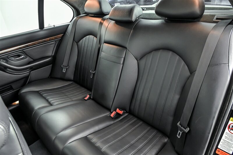 Used 2000 BMW M5 RWD image 25