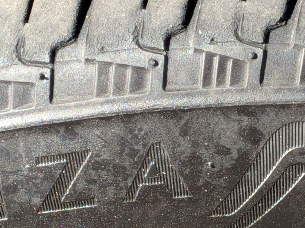 Used 2024 Chevrolet Tahoe High Country image 11