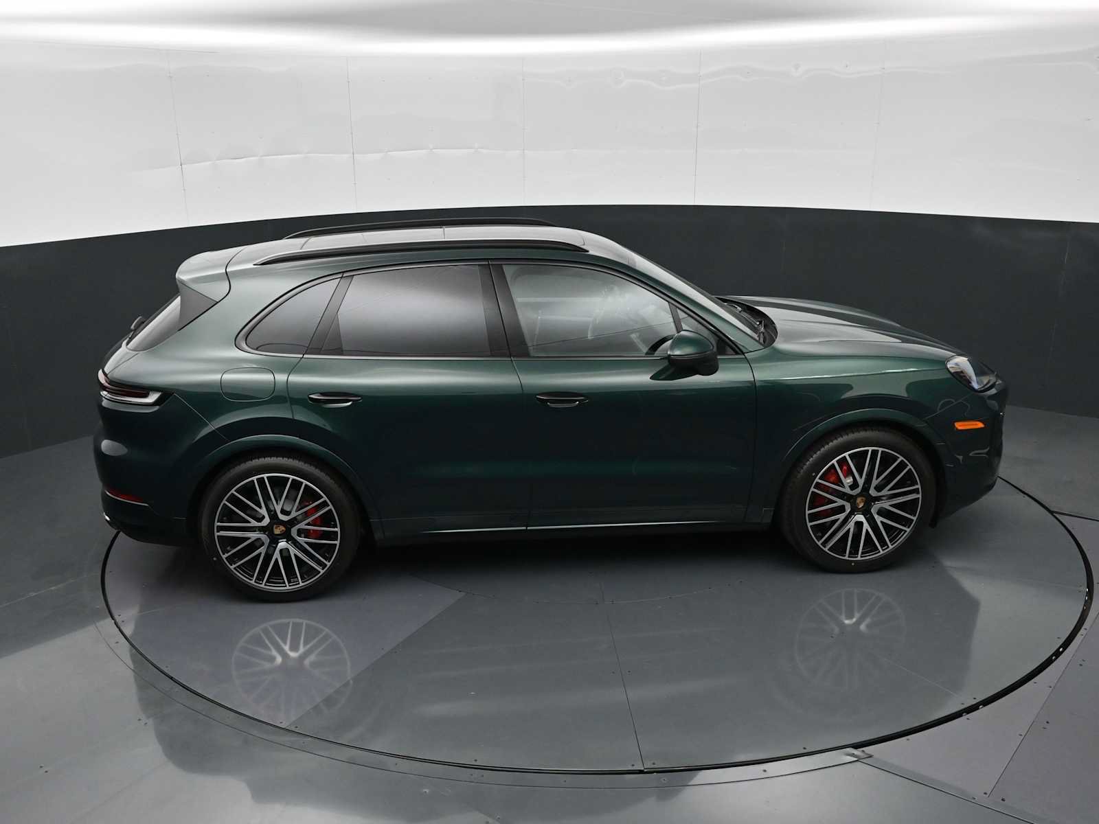 New 2026 Porsche Cayenne S AWD/4WD image 33