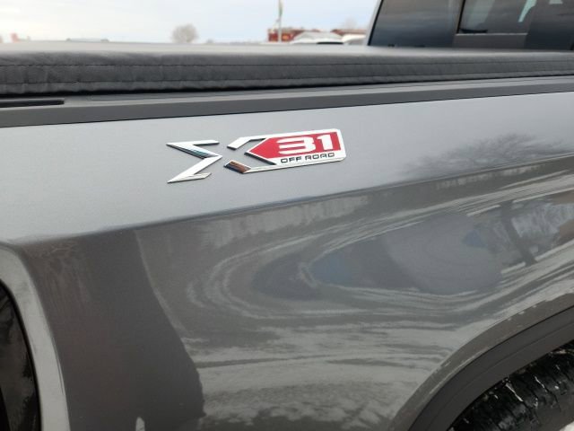 Used 2020 GMC Sierra 1500 SLT w/ SLT Premium Plus Package image 7