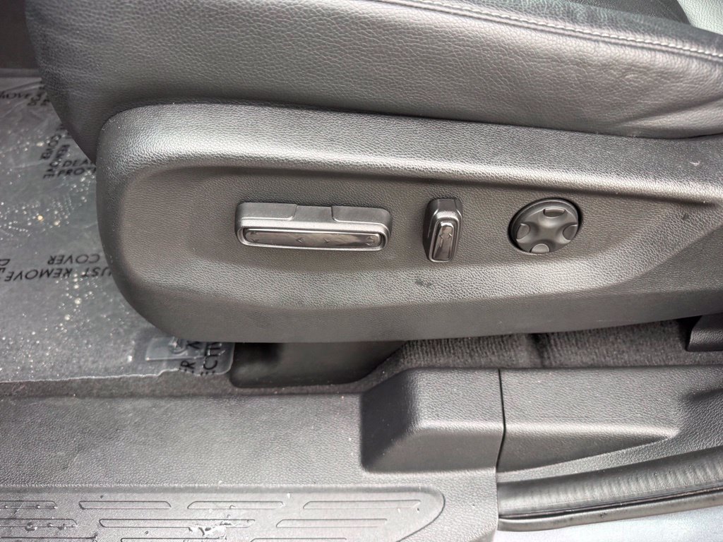 Used 2024 Honda Odyssey EX-L image 12