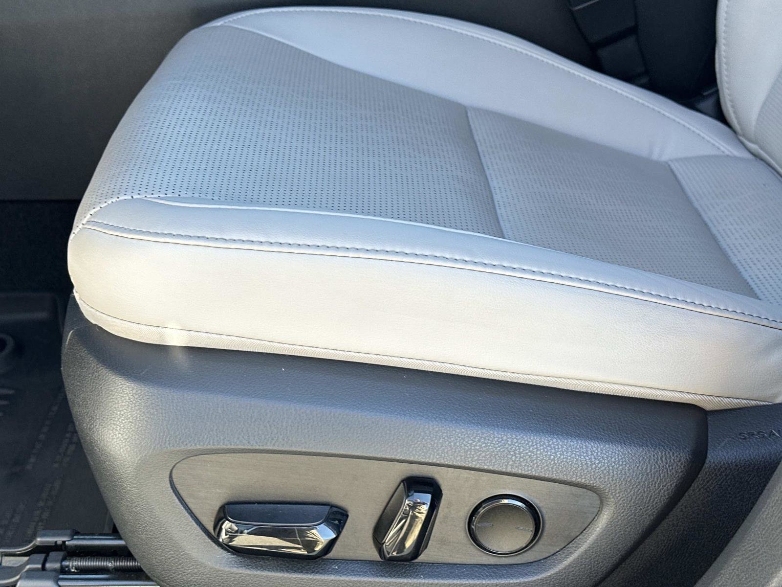 Used 2023 Lexus RX 350 Premium Plus image 22