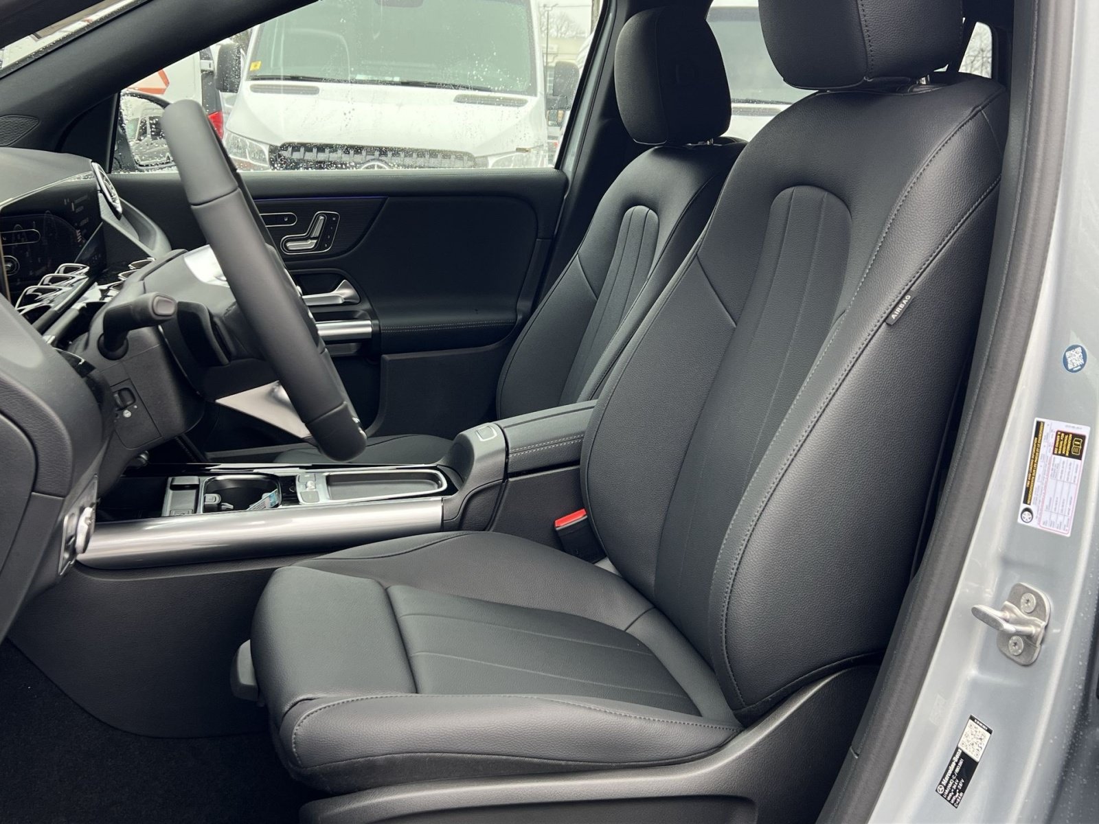 Used 2026 Mercedes-Benz GLA 250 4MATIC image 11
