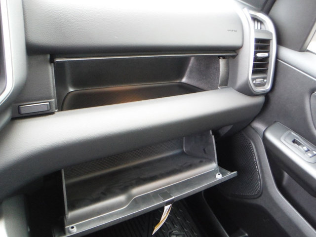 New 2027 RAM 1500 4x4 Crew Cab image 44