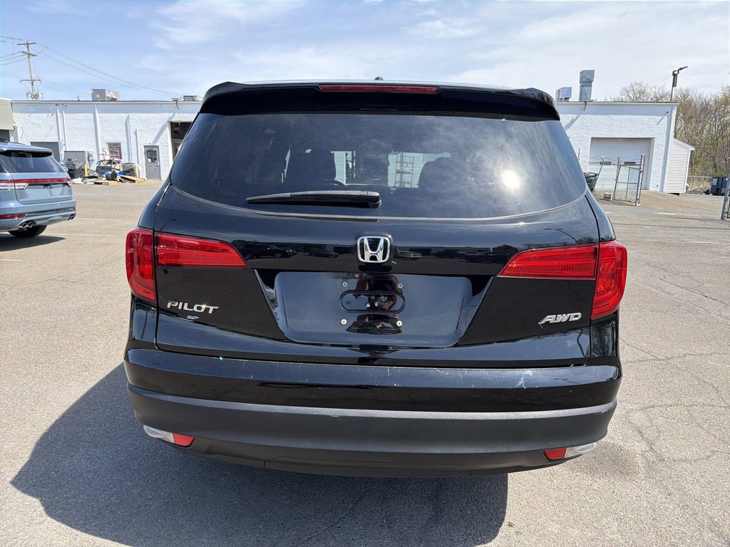 Used 2016 Honda Pilot EX image 4
