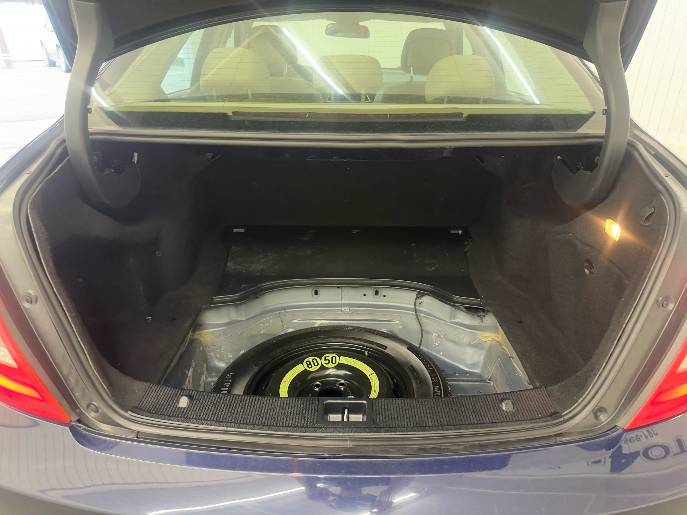 Used 2013 Mercedes-Benz C 250 Sedan image 12