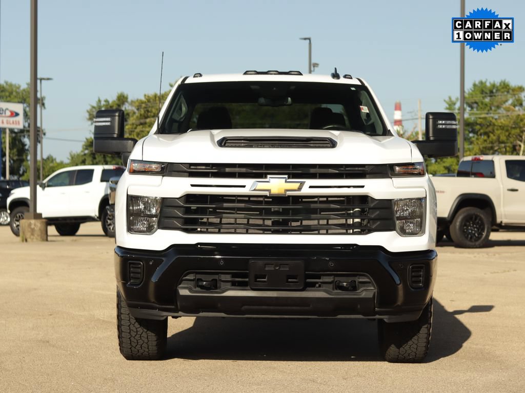 Used 2025 Chevrolet Silverado 2500 Custom w/ Custom Value Package AWD/4WD image 2