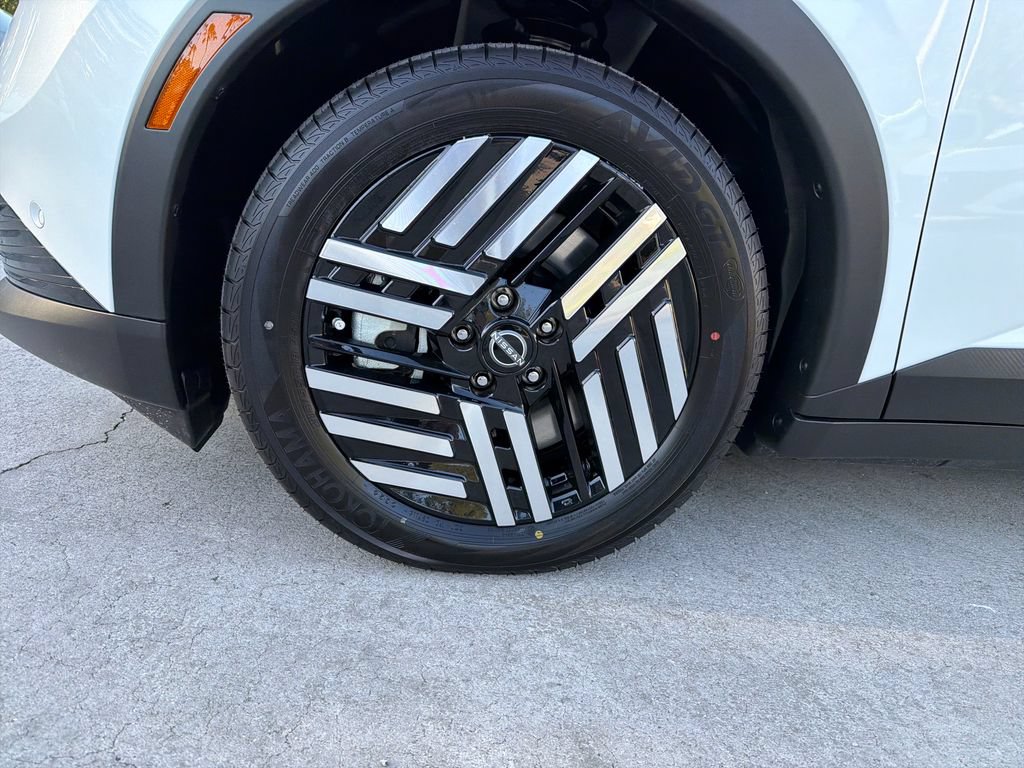 New 2026 Nissan Leaf SV+ FWD image 10
