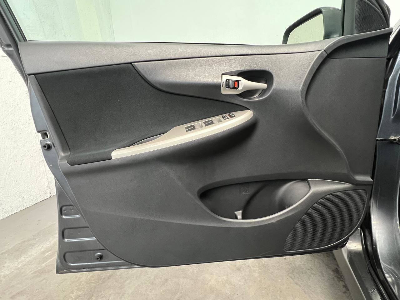 Used 2011 Toyota Corolla S FWD image 7