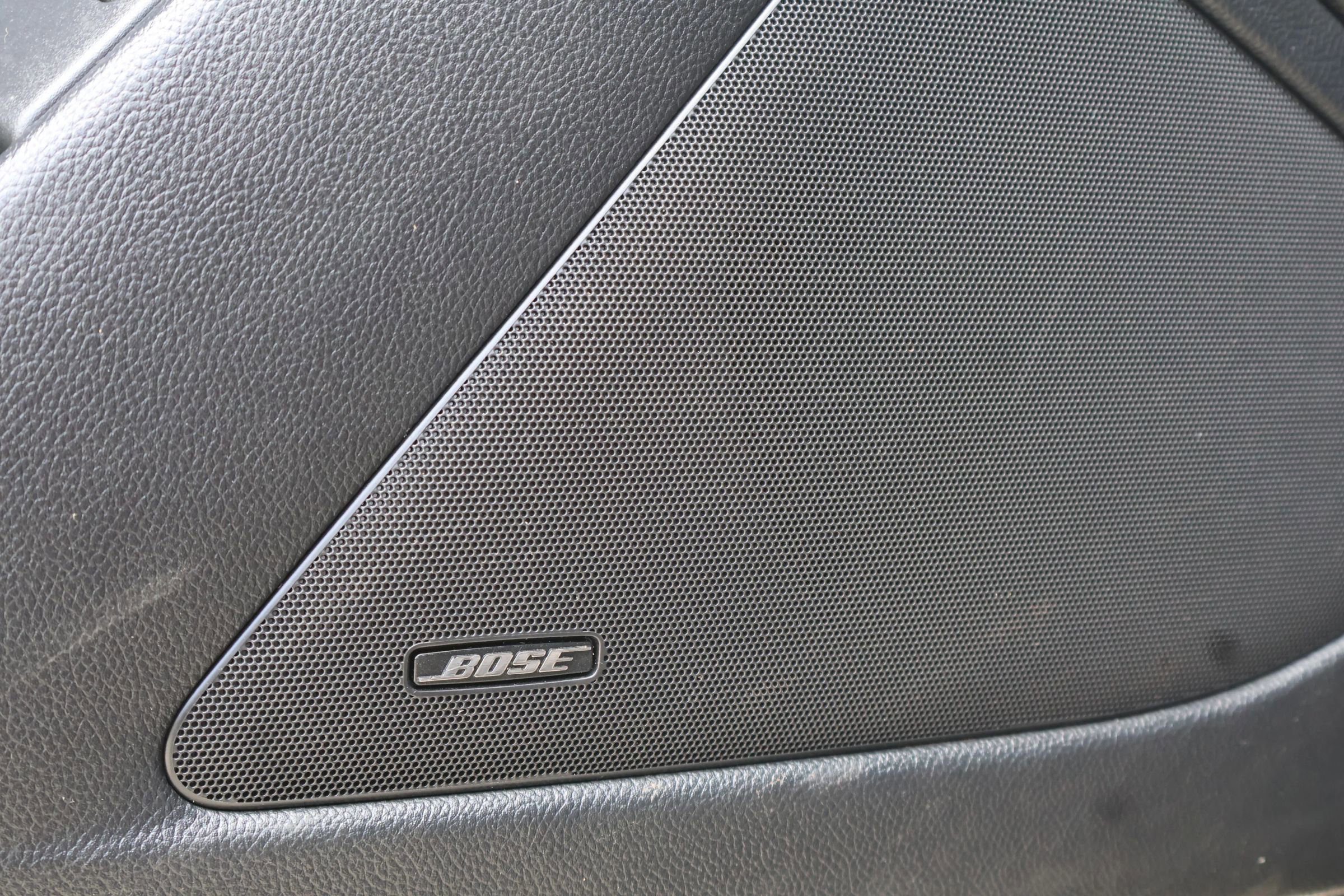 Used 2010 INFINITI G37 Sport w/ Navigation Pkg image 17