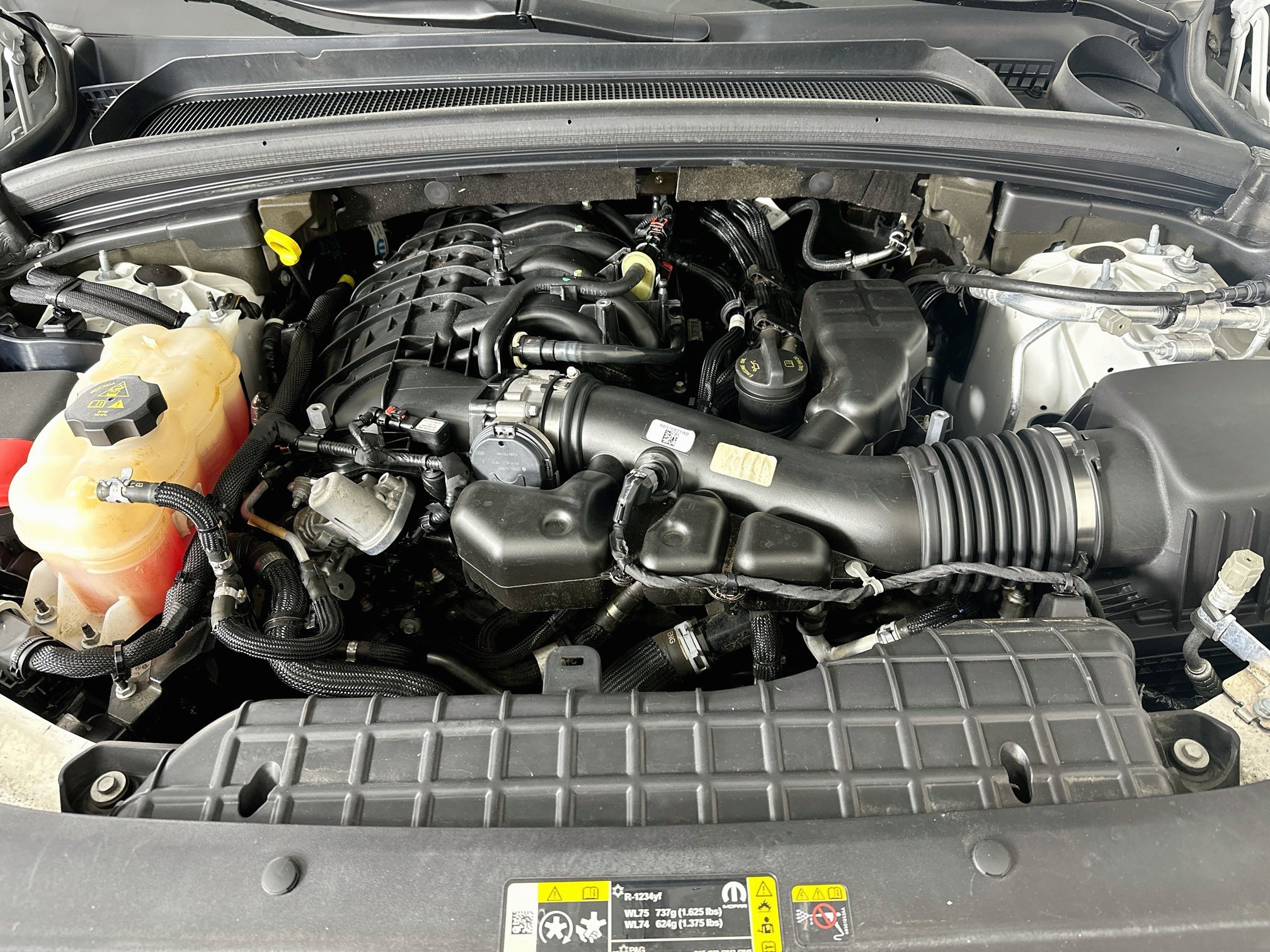 Used 2022 Jeep Grand Cherokee L Laredo AWD/4WD image 34