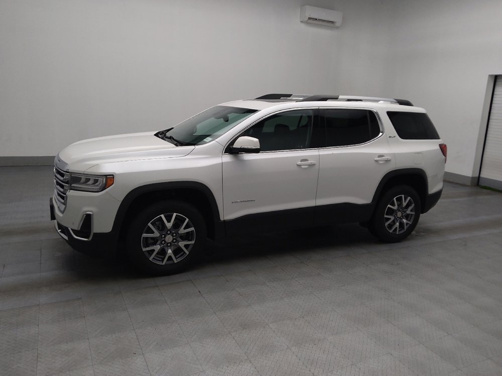Used 2023 GMC Acadia SLT w/ Preferred Package image 2