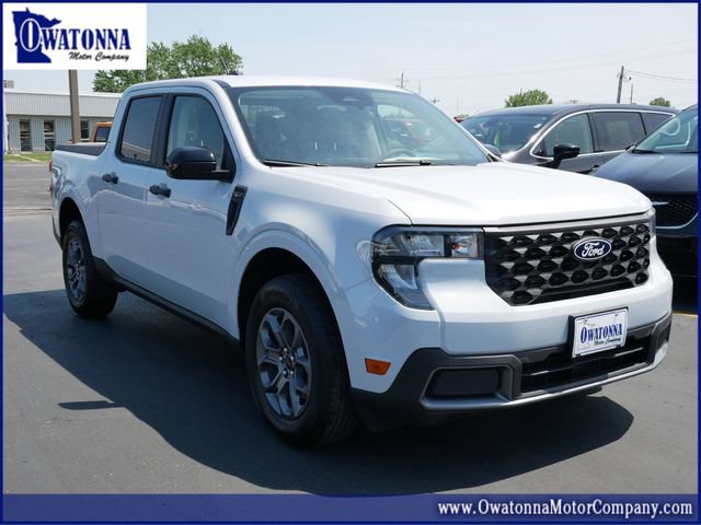 New 2025 Ford Maverick XLT w/ Equipment Group 301A