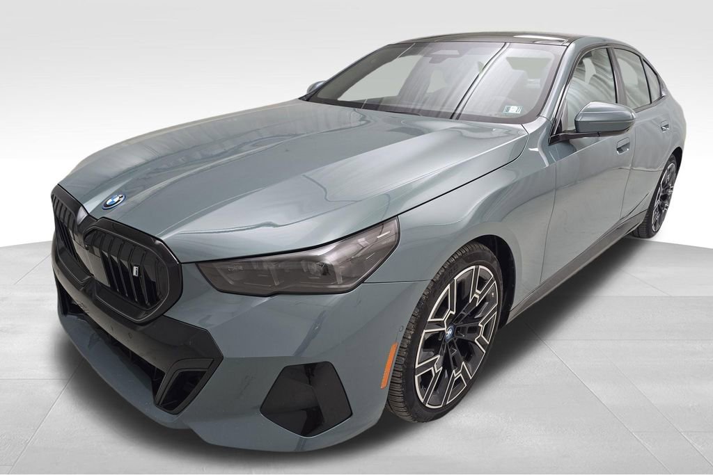 Used 2025 BMW i5 xDrive40 AWD/4WD image 5