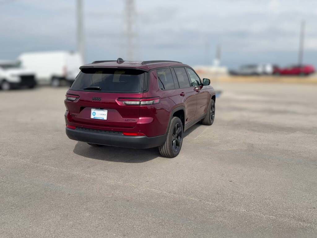 New 2025 Jeep Grand Cherokee L Limited w/ Black Appearance Package image 11