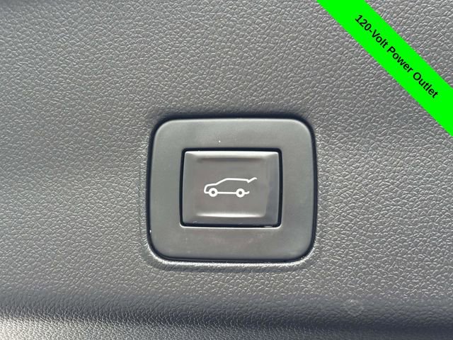 Used 2021 Chevrolet TrailBlazer ACTIV w/ Sun and Liftgate Package FWD image 38