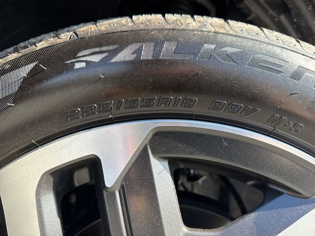 Used 2025 Subaru Forester Limited image 31