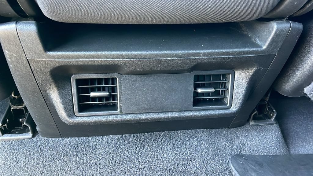 Used 2022 Chevrolet Silverado 2500 Custom w/ Gooseneck/5TH Wheel Package RWD image 18