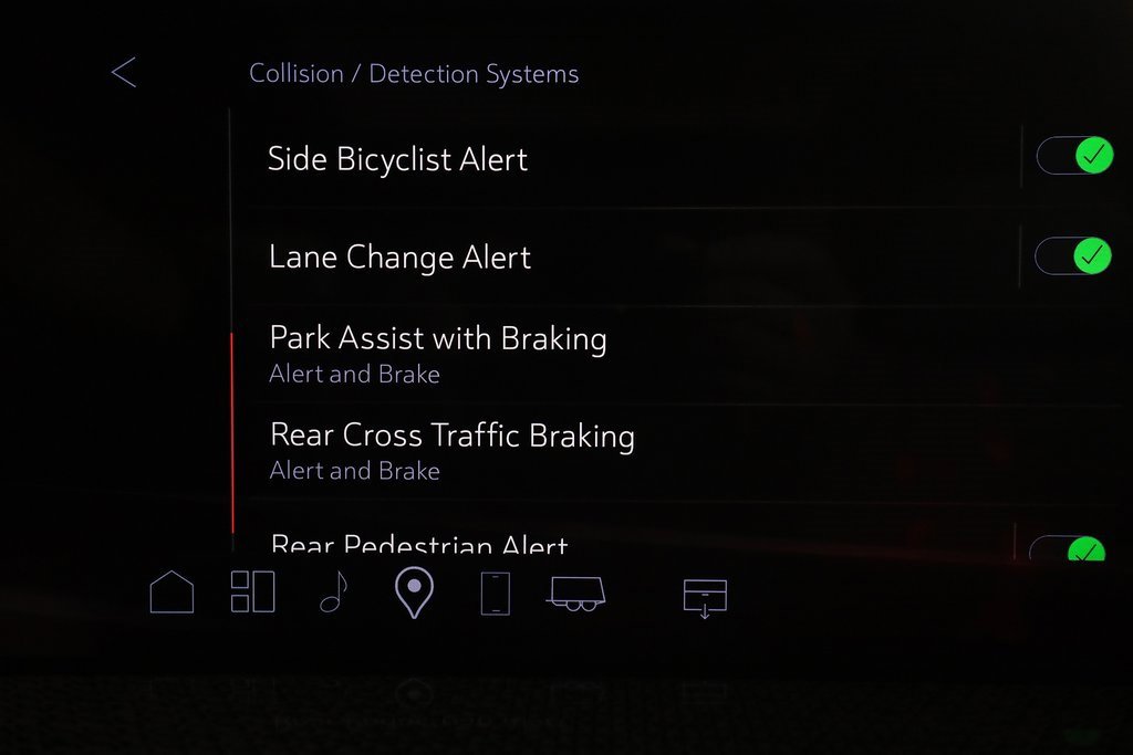 Used 2025 Cadillac Escalade V image 32