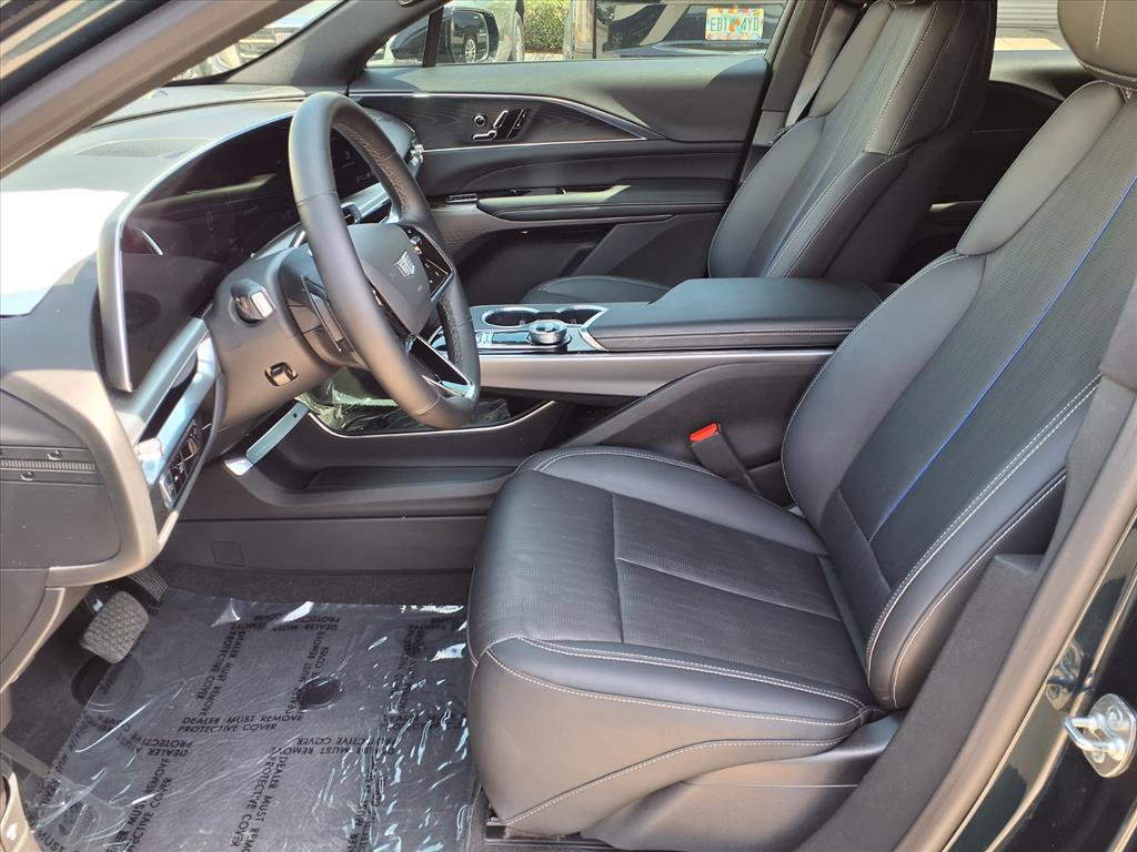 Used 2024 Cadillac Lyriq Luxury RWD image 19