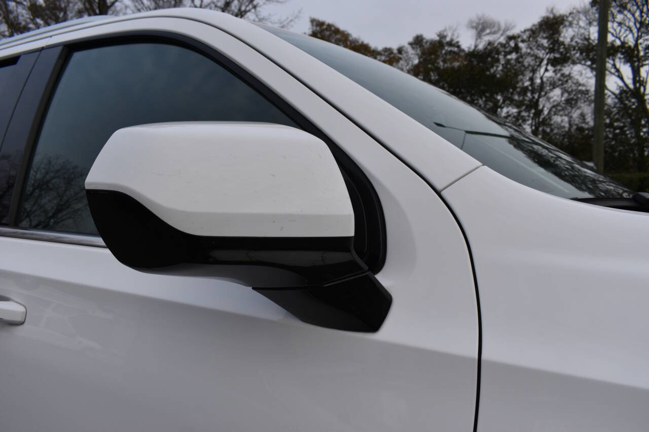 Used 2021 Chevrolet Suburban LT image 36