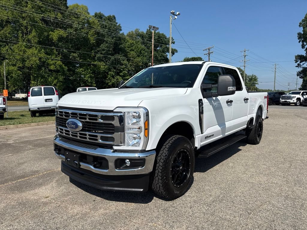 Used 2025 Ford F250 XLT w/ FX4 Off-Road Package