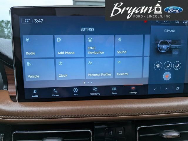 Used 2022 Lincoln Nautilus Reserve w/ Equipment Group 202A image 34