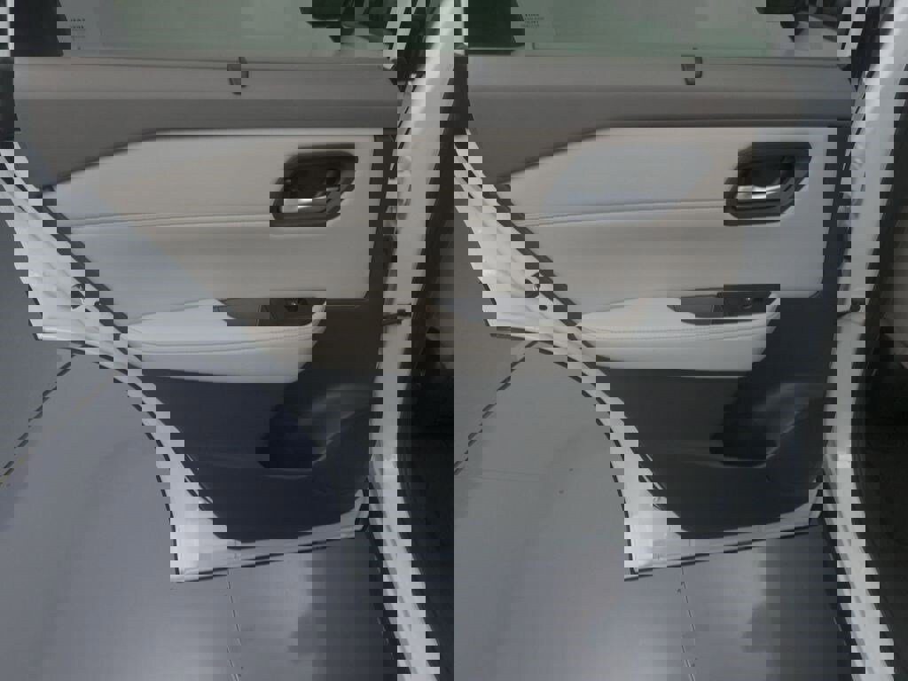 New 2026 Nissan Rogue SV w/ SV Premium Package image 20