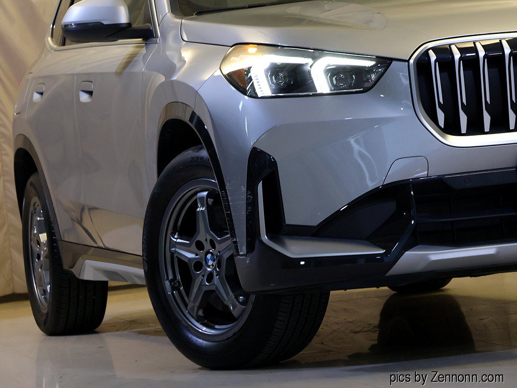 Certified 2024 BMW X1 xDrive28i w/ Convenience Package AWD/4WD image 4