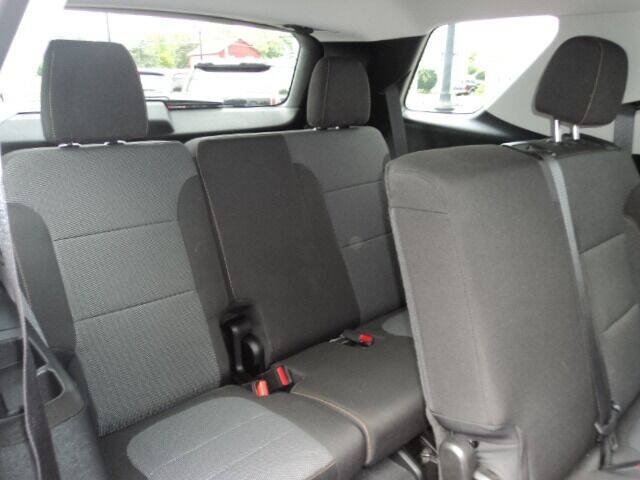 Used 2020 Chevrolet Traverse LT AWD/4WD image 11