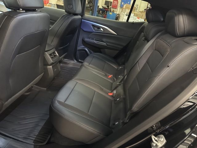 New 2026 Chevrolet Equinox EV LT FWD image 22