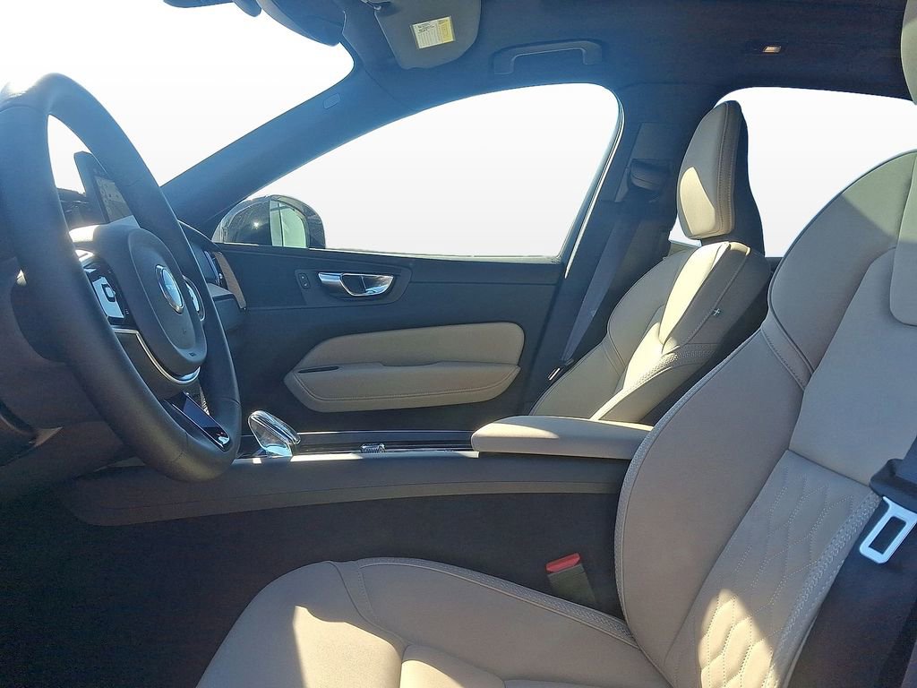 New 2026 Volvo XC60 B5 Core w/ Climate Package image 14