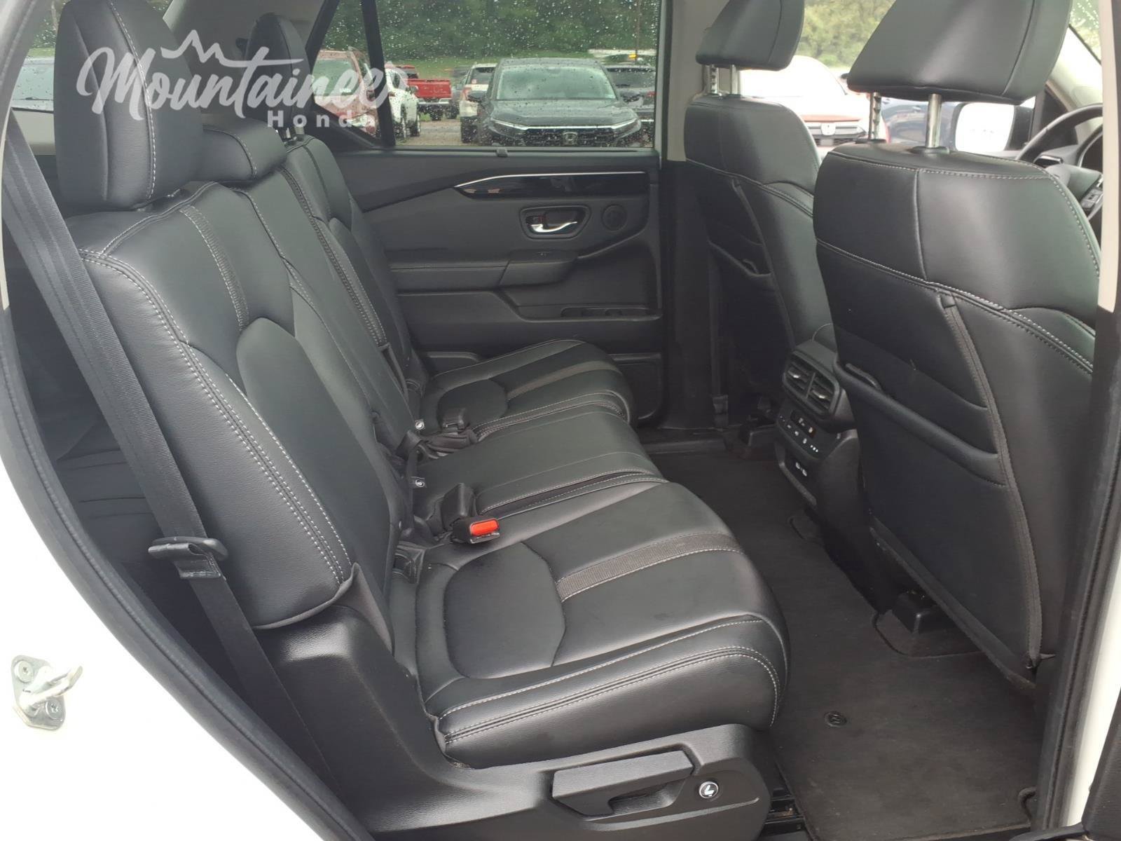 Used 2023 Honda Pilot Touring image 21