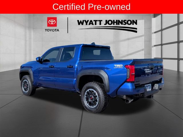 Used 2025 Toyota Tacoma TRD Off-Road AWD/4WD image 3